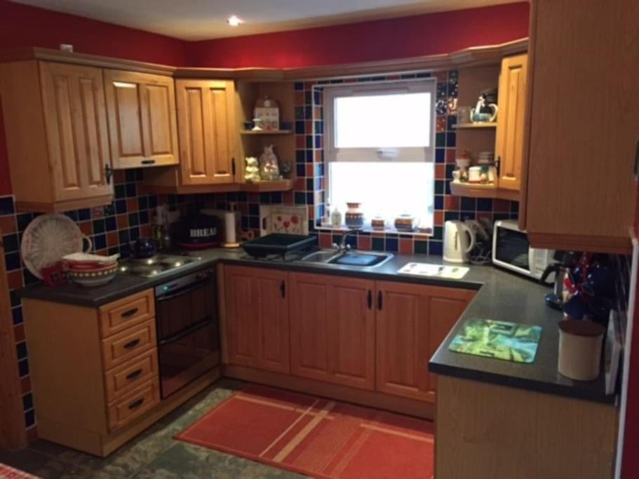 Primrose Cottage, Bushmills - Cosy Self Catering Property Dış mekan fotoğraf